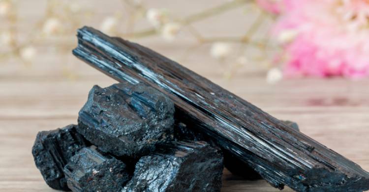 Las piedras preciosas y sus propiedades curativas: un viaje a través de la energía y el equilibrio