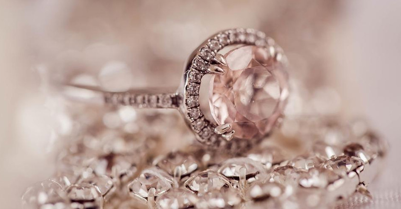 Cortes de diamantes y piedras preciosas