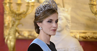 Joyas de la corona española: La Tiara de la Flor de Lis