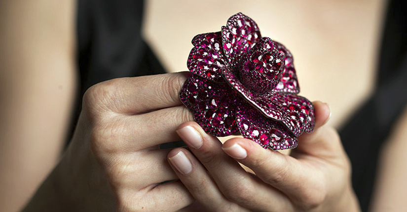 Lujuria: el lenguaje secreto de las flores en la joyería